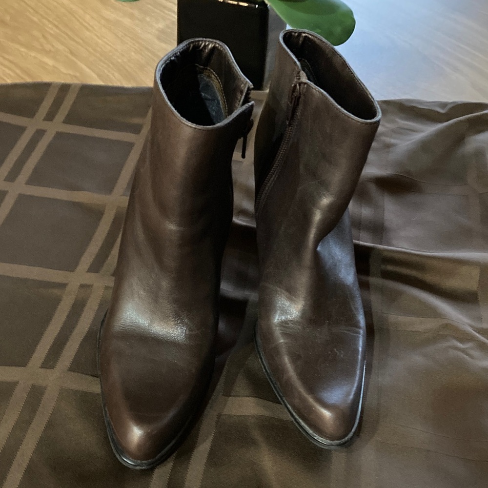 Nine West Dark Brown Leather Boots